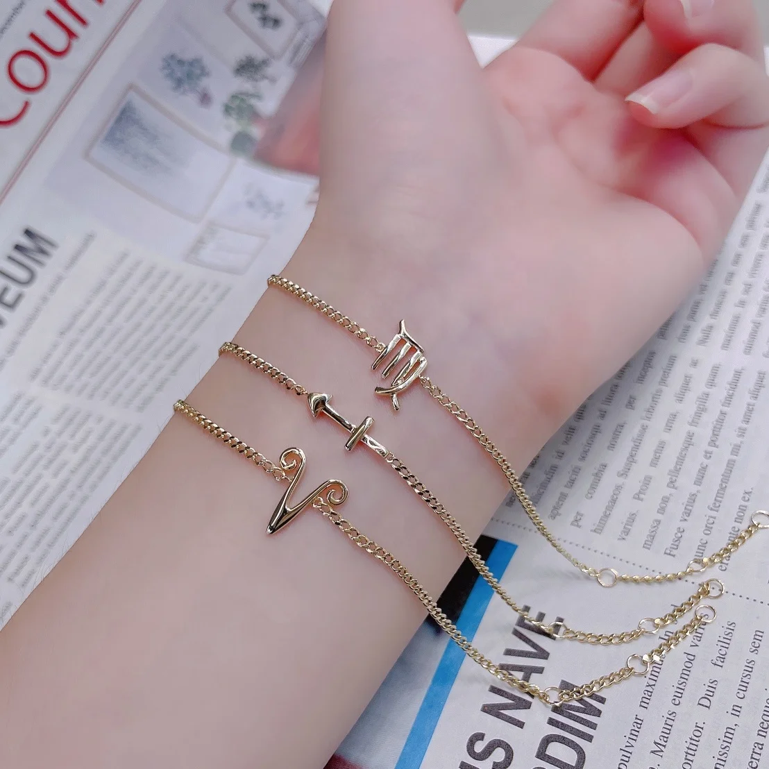

Vintage Simple 18K Solid Gold Zodiac Sign Charm Bracelet For Women