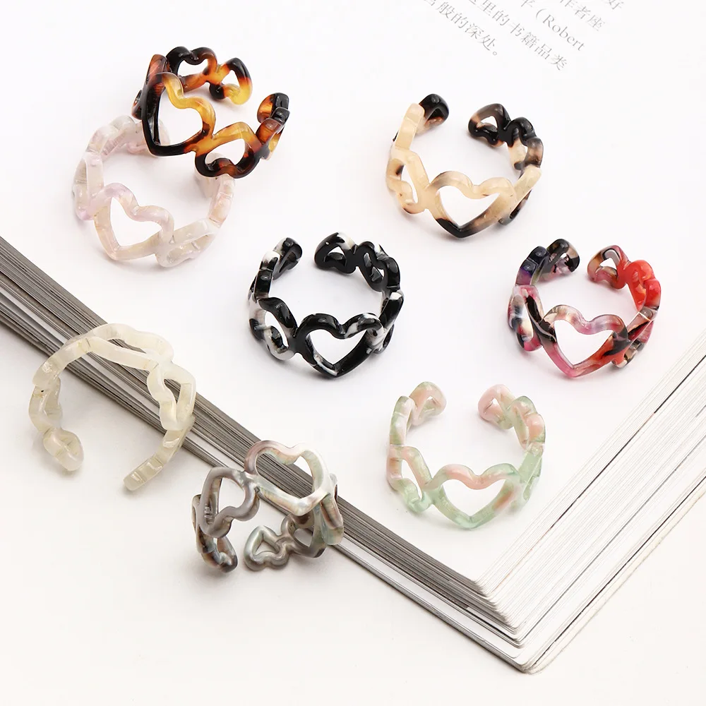 

3pcs/set High Quality Wholesale Colourful Love Heart Acrylic Finger Ring Simple Style Plastic Resin rings jewelry For Girls