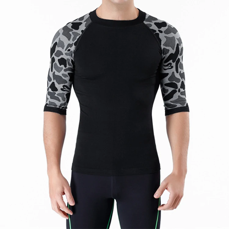 

2021 new fashion t shirt for men custom tight quick dry shirt men breathable Fitness sports running t shirt men