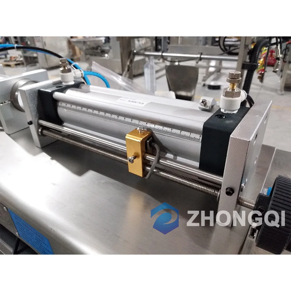 
1kg Coconut Edible Packaging Mustard Soya Vegetable Filling Cooking Oil Pouch Packing Machine 