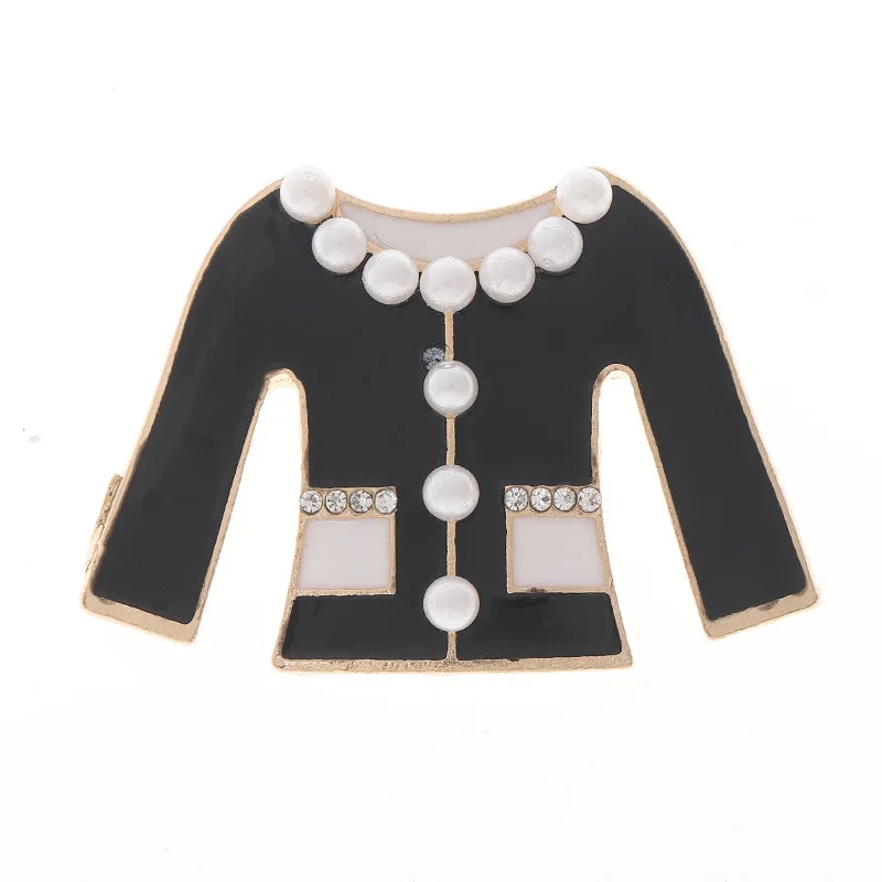 

Goods in stock Luxury Metal cartoon Factory direct sale new style Croc butterfly shoe charms clog PVC Shoes accessories