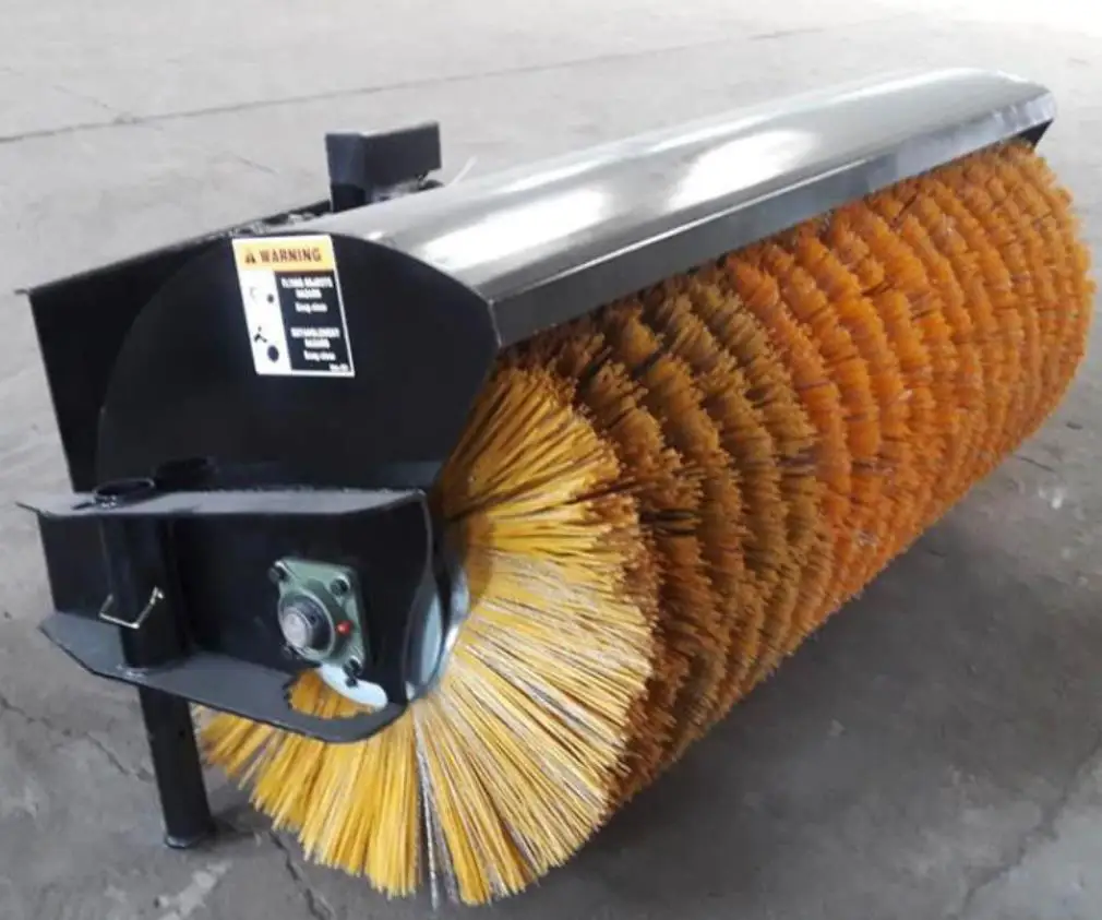 角度扫帚机械迷你滑移装载机扫路机销售