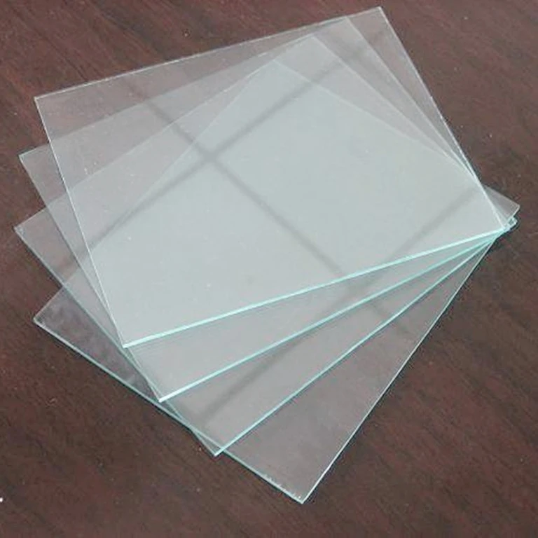 Стекло 0 1 мм. Тонкое стекло. Стекло 1мм. Тонкое стекло прозрачное. Листовое стекло (толщина 6 мм).