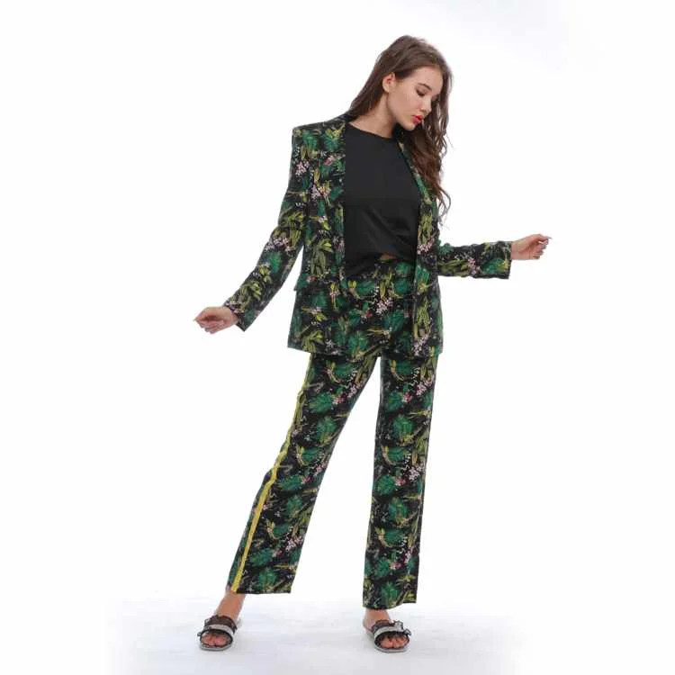 

Women's Ladies Two Piece Floral Notched Lapel Long Sleeve Blazer and Elastic Waist Pant Set Suits for Women