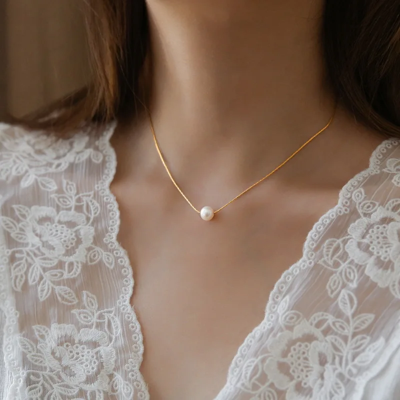 

New Natural Pearl Necklace For Women Summer Choker Titanium Steel Light Luxury Minority All-Match Pendant High-End Design Sense