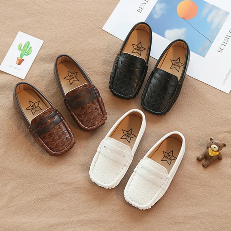 

High quality boat slip on leather kids boys shoes, White/black/brown