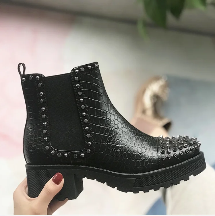 

2021 Elastic band chelsea women PU leather fall boots heels