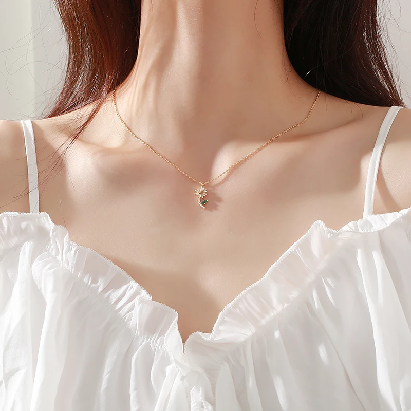 

Korean Fashion Necklace Diamond Sun Flower Necklace Clavicle Chain Women Choker Necklace Jewelry