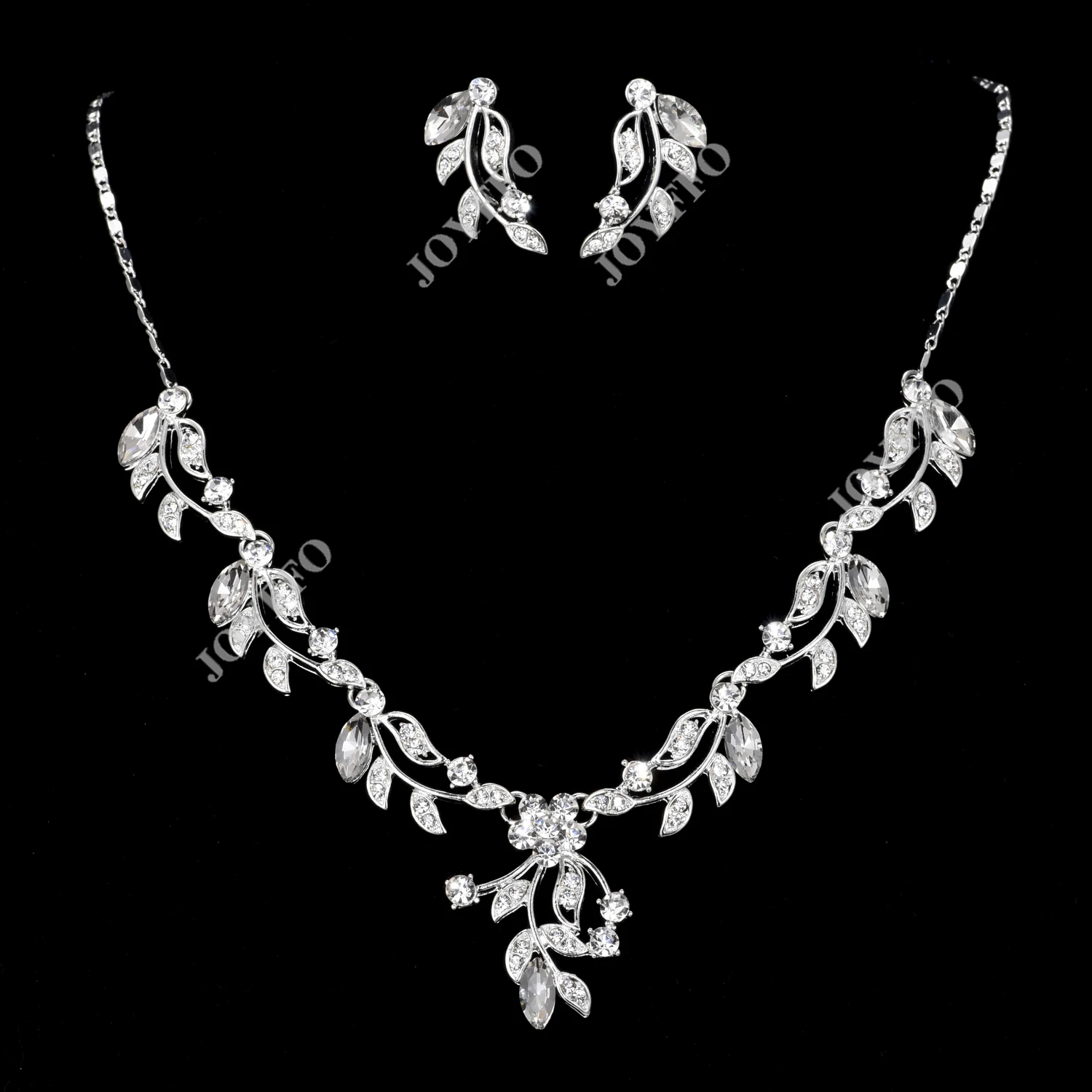 

2020 Women Rhinestone Bride Custom Necklace Earrings Two-piece Set Crystal Paved Necklaces Wedding Jewelry Bridal Set Jewelry, Clear crystal
