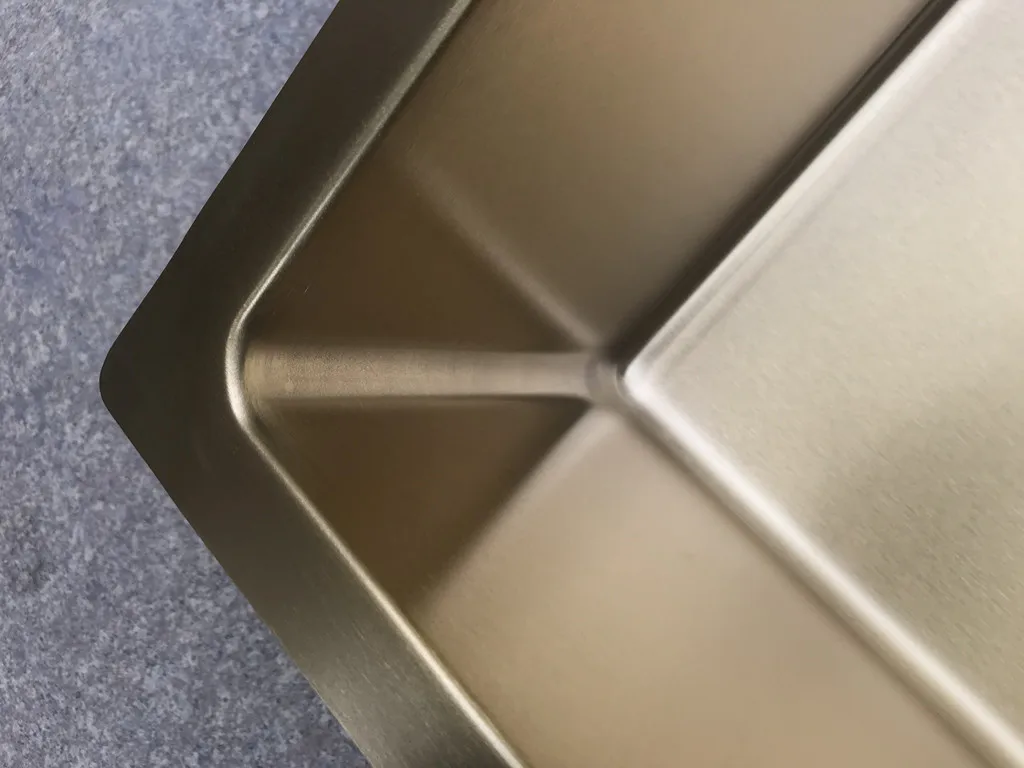 Stainless steel sink R2218
