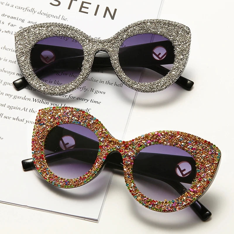 

NWOGLSS 1723 Fashion Cat Eye Diamond PC Sunglasses Wholesale