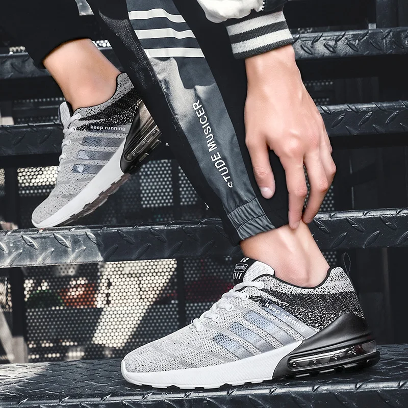 

sneakers for men hot selling sports running Mesh breathable air cushion shoes man