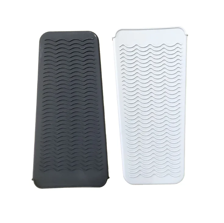 

Resistant Silicone Mat Pouch for Flat Iron, Curling Iron,Hot Hair Tools, Customized color
