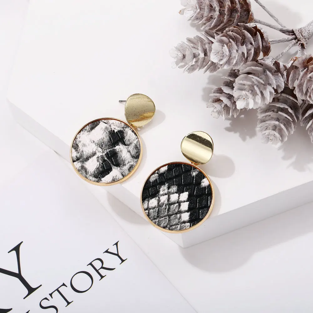 

5656 Fashion Round Women Alloy Pendant Stud Earrings Leather Hoop Earrings Leather Drop Alloy Round Earrings