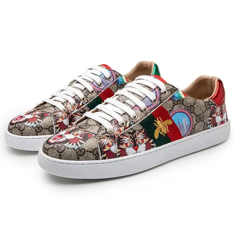 

2021 New Men luxury Bee Medusa Genuine Ceremonial Mens Women for Dress party wedding Shoes Lace Print Men's Casual Shoes