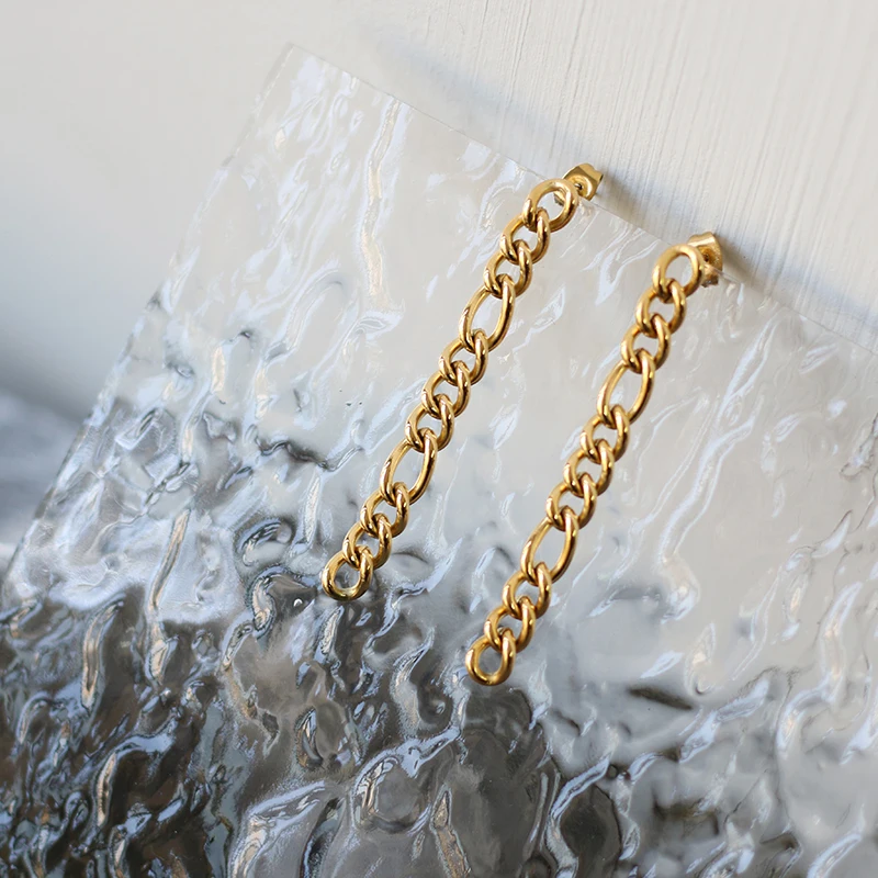 

Minimalist Punk Girls Ear Jewelry Long Stainless Steel Metal Link Dangle Earrings Chic Figaro Chain Drop Earrings For Women, Gold,rose gold,black and silver