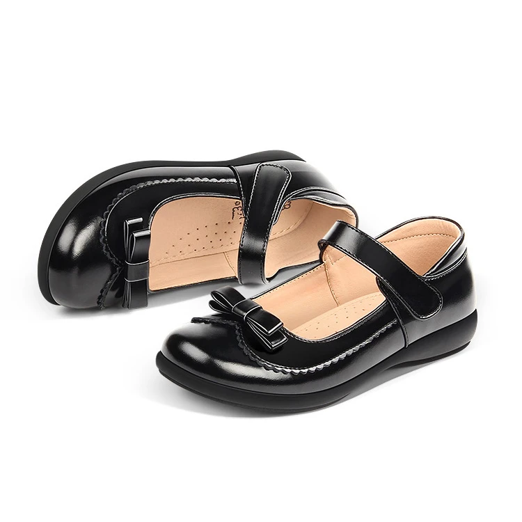 Girls leather shoes leather black English wind 2021 spring new children primary school performance princess soft sole shoes
Girls leather shoes leather black English wind 2021 spring new children primary school performance princess soft sole shoes