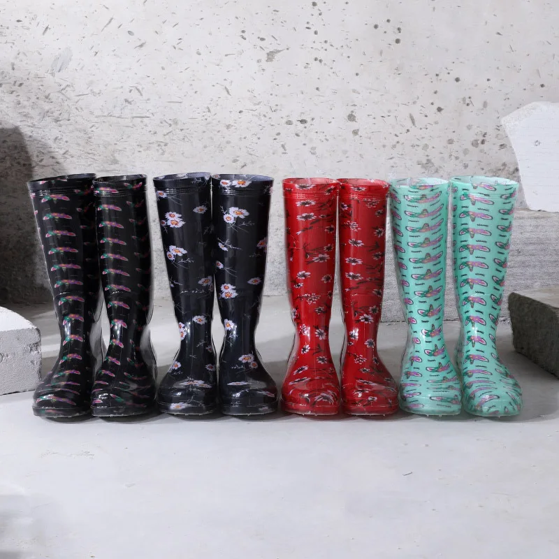 

Fashion New high rainboots PVC nice pattern rain boots lady transparent non-slip waterproof beautiful high rainwear for women