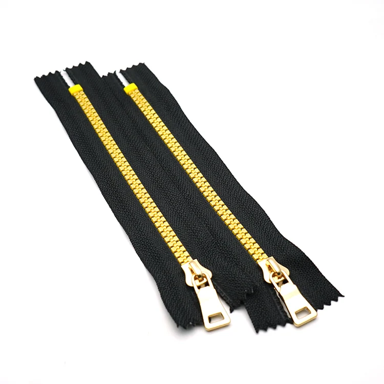 Custom Plastic Zipper Quality no 5 Zipper Gold Teeth Open End Plastic Zipper