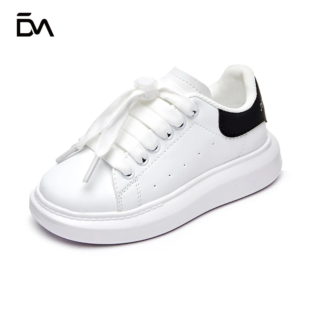 

2021 the new listing promotion wear-resisting breathable causal children's shoes, Picture shows
