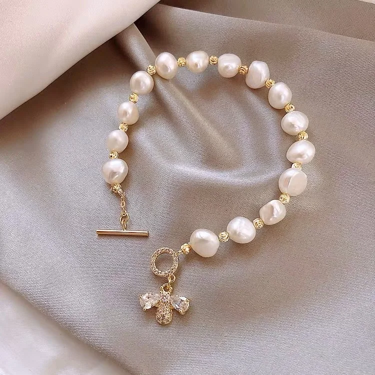 

14k Gold Plated Luxury Designer Elegant Freshwater Pearl Beads Zircon Bee Charm Friendship Bracelet for Women Gifts Jewelry, As the picture