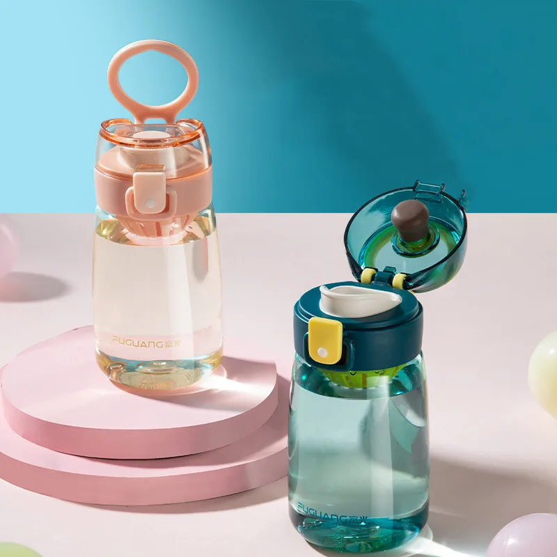 

Madou Eco Friendly Clear Tritan Drinking Plastic Water Bottle With Handle Outside Hiking Kids Plastic Motivational Water Bottle, As picture/customized