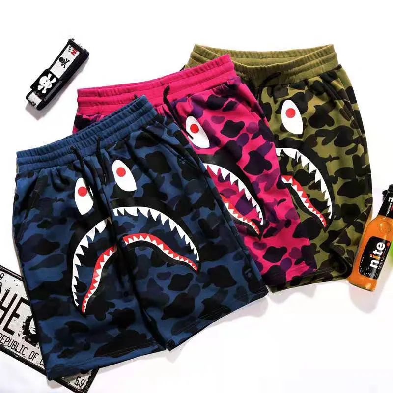 

Factory Outlet Casual Mid-Waist Japanese Trend Camouflage Drawstring Shark Cartoon Camouflage Print Men Shorts Pants, Picture