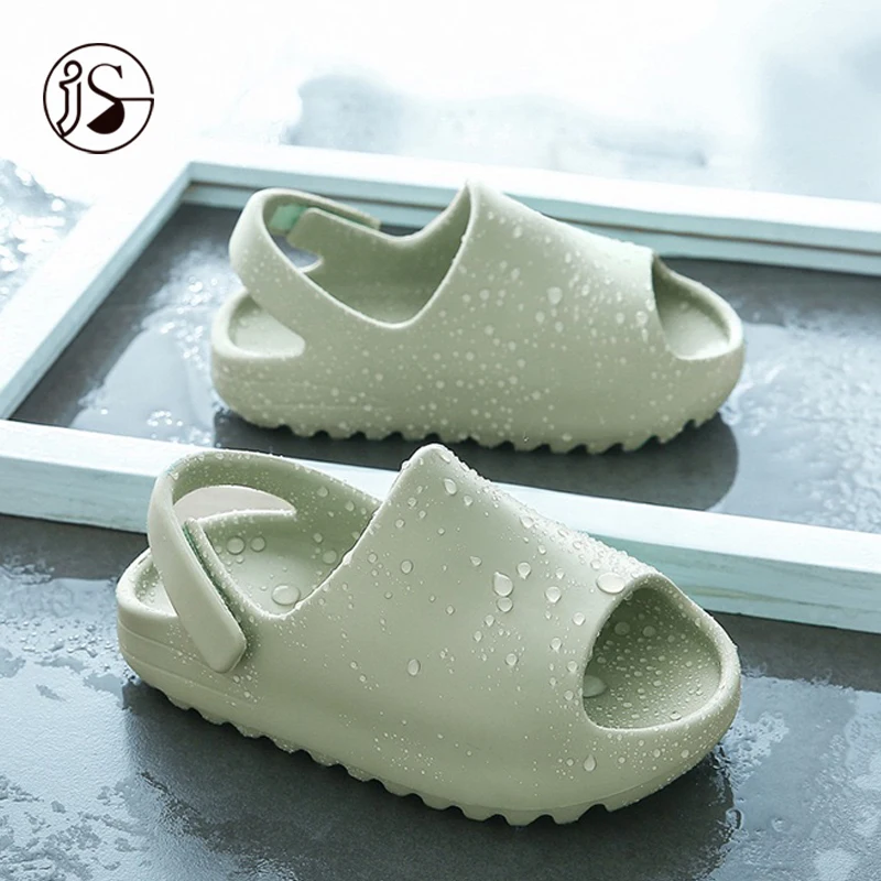 

New design eva slipper cute kids slippers animal design slippers for women, Picture