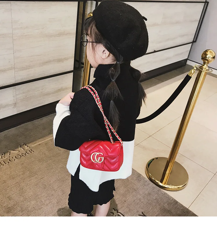 

Kid gilrs Mini Purses and Handbags Leather Cute Children's Purse Handbag Kids Princess Messenger Bag Girls Chain Clutch Bag