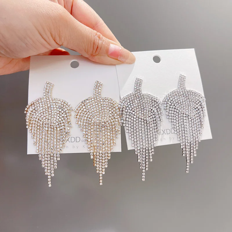 

Korean Newest Shiny Full Paved Diamond Long Tassel Earrings Ins Style Bling Bling Diamond Leaf Tassel Drop Earrings
