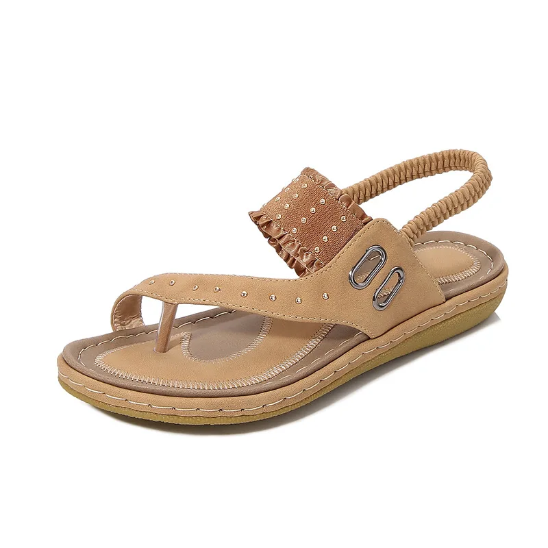 

S245F 2021 new large-size flat-bottomed comfortable rivet set-toe outer beach sandals