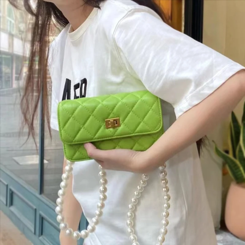 

2021New Arrival Lady's Elegant Shoulder Bag With Pearl Decoration Leather Purses And Handbag Fashion Style Women Underarm Bag
