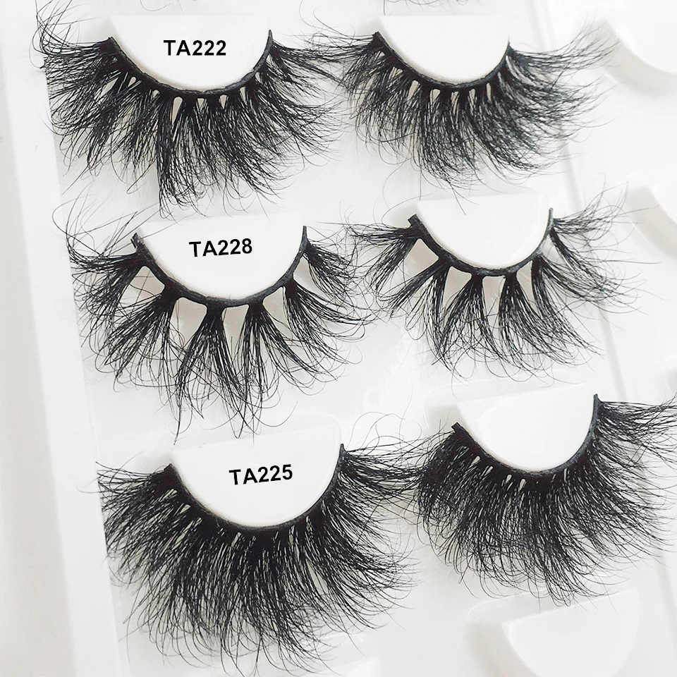 

Fluffy 25mm Mink Eyelashes Colored Boxed Dramatic Wholesale Eyelashes in Bulk