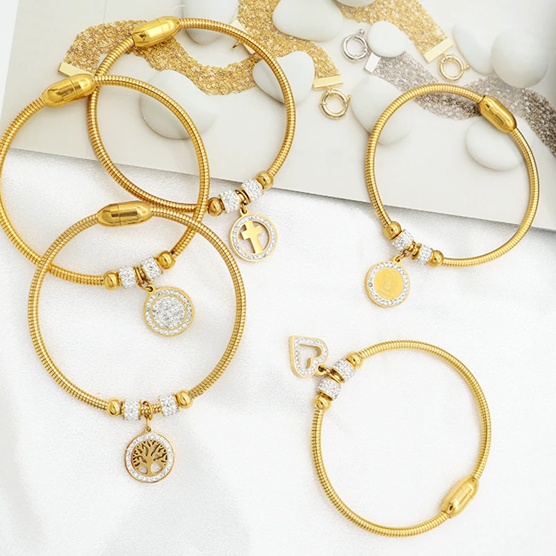 

2021 Fashion women jewelry 18K Gold plated stainless steel charms bracelet bangle