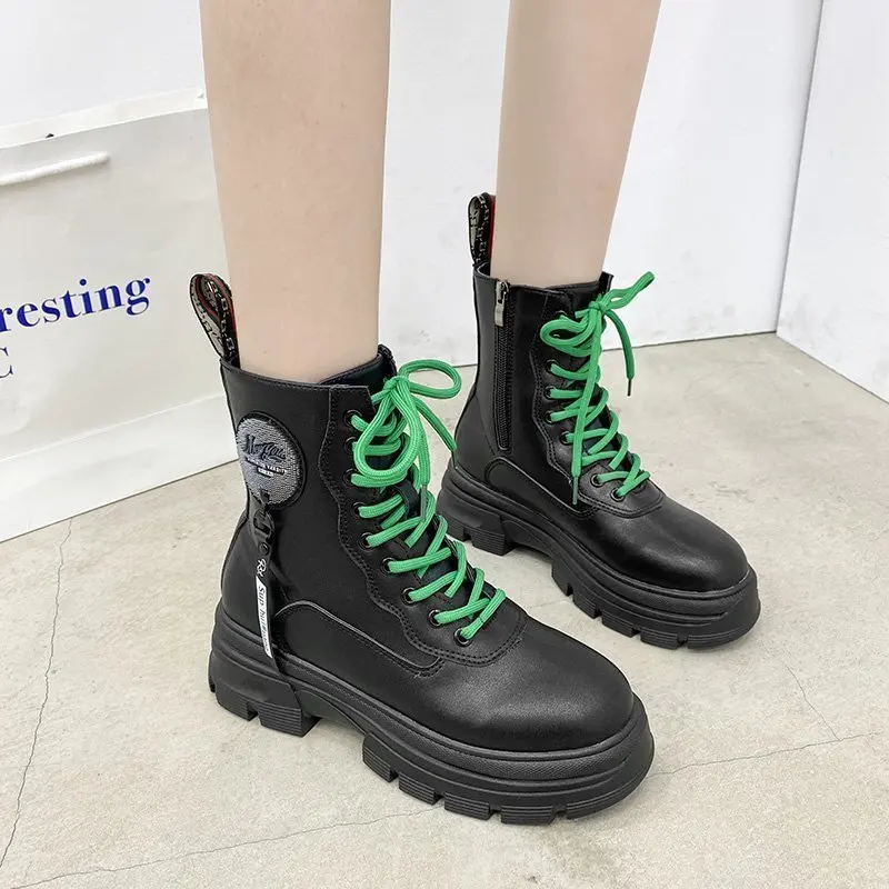 

Autumn Fashion European Style Ankle Boots Flats Round Toe Lace-up Platform Patent Leather Ladies Shoes Women's Motorcycle Boots, Black,green