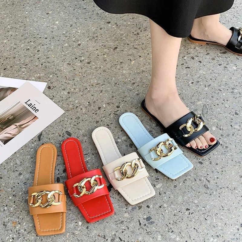 

2021 Summer Fashion Chain Design Open Toe Flat Shoes Outdoor Personality Women Slippers