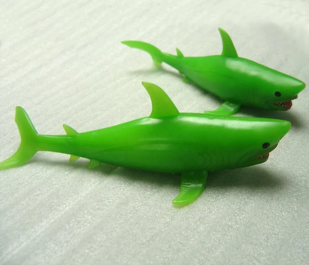 shark stretchy toy