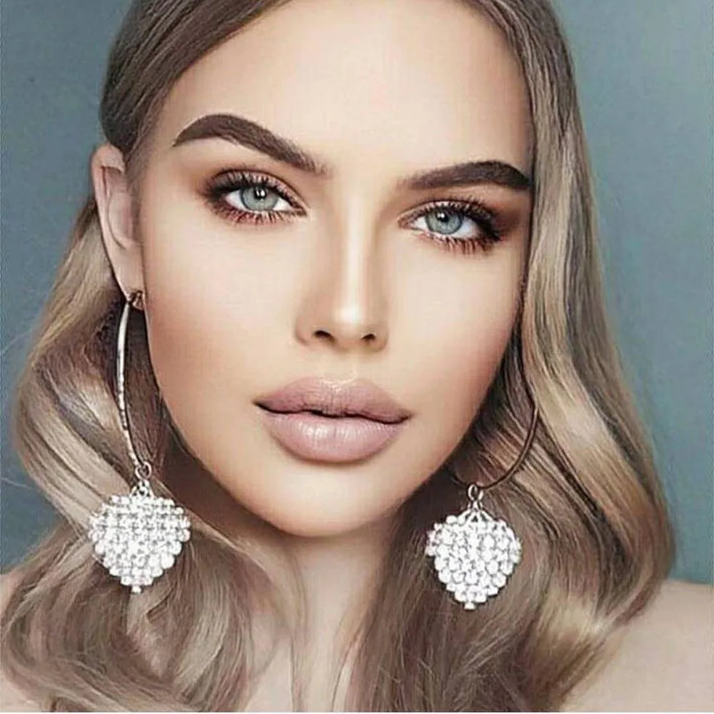 

EH13797 2021 Fashion Bling Bling Big Hollow Round Circle Love Heart Crystal Earrings for Girls Party