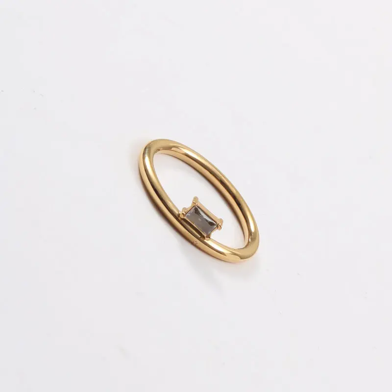 

High End 18K Plain Gold Dainty Rectangle Zirconia Side Welding Rings Stainless Steel Trendy Simple Gold Plated Jewelry