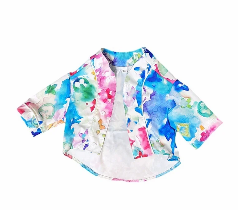 

Luxury brand LOGO design cute printing and dyeing gradient silky pet shirt