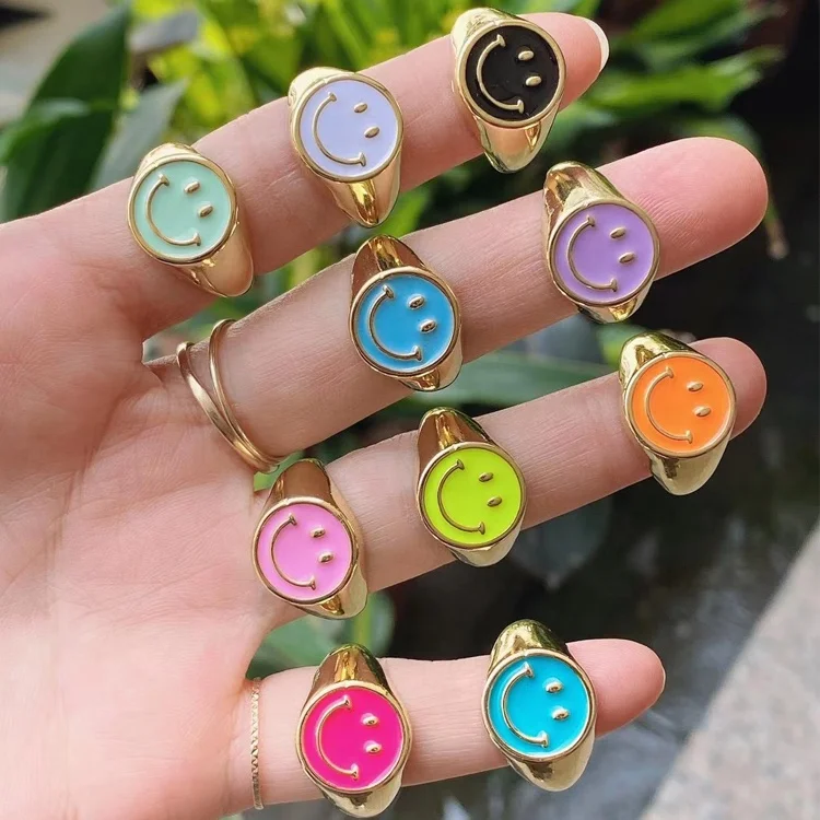 

Luxury Spring Fashion Jewelry White Black Pink Gold Enamel Smile Ring For Women Gift, Golden plated color