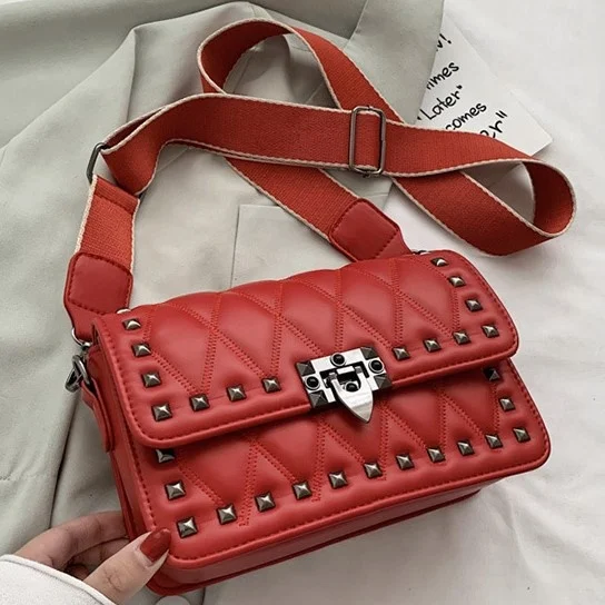 

Fashion rivet small square bag multi-layer shoulder bag wide shoulder strap messenger bag woman, Red,green,white,black,silver