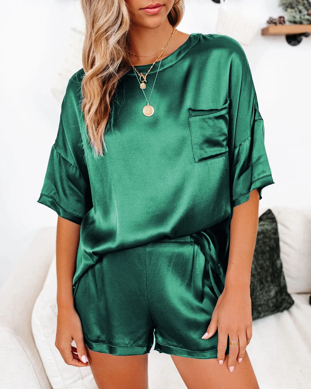 

New Satin Silk Women 2 Piece Set Homewear Elegant O Neck Pullover Tops And Loose Shorts Home Suit 2021 Lady Spring Summer Pajama