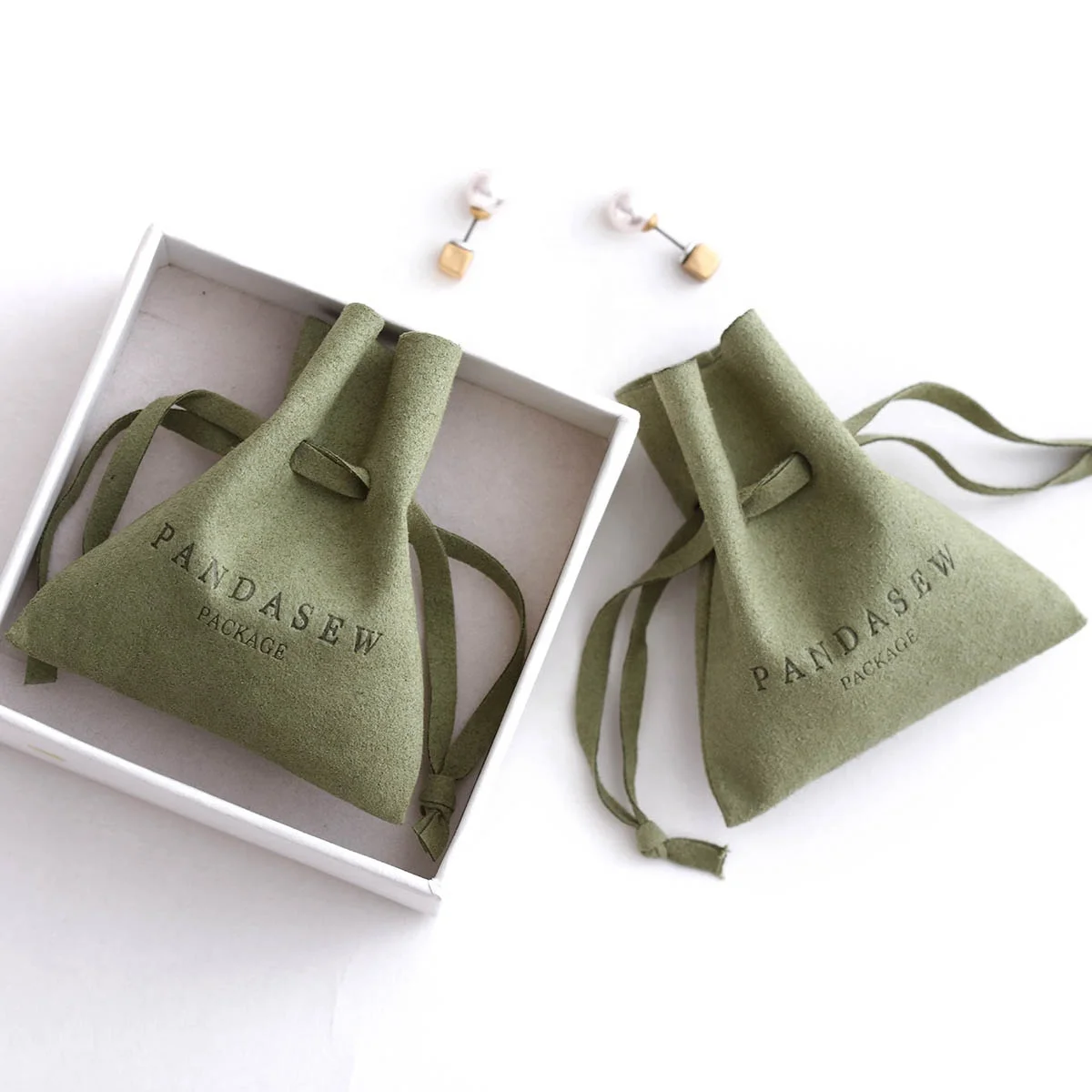 

PandaSew Custom Logo Luxury Small Jewelry pouch microfiber drawstring packaging bag, Accept customized color