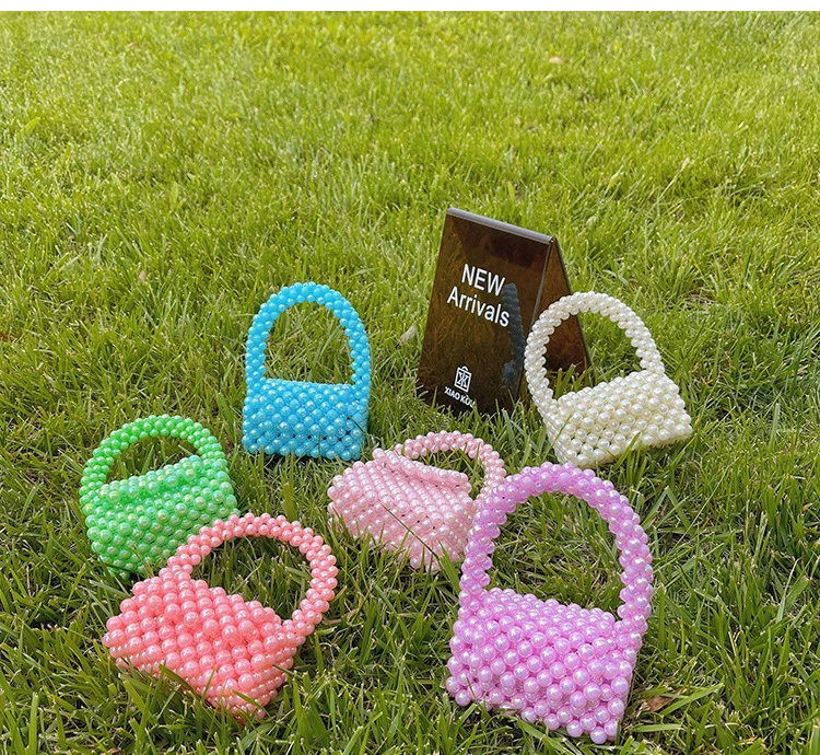 

2022 Ins New Cute Girls Beach Homemade Woven Pink Pearl Portable Female Clamshell Small Purses Strap Square Beaded Tote Handbag, Picture