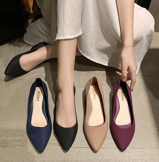 

Hot Sale Summer Women Shoes Pointed Toe Flat Jelly Sandals Casual Peas Shoes, Black,apricot,blue,wine red