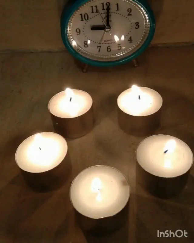 Good Reputation Paraffin Wax Slow Burning Float Tea Light Candles 4hrs