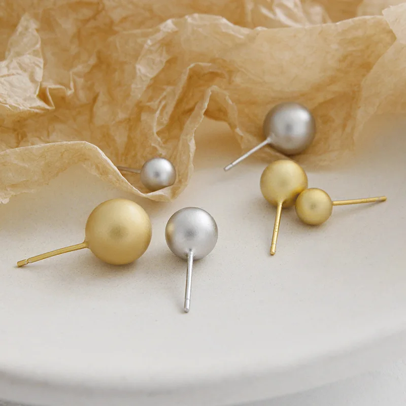 

Vianrla Gold Silver Ball Stud Earrings 10mm Round Ball Simple Stud Earrings