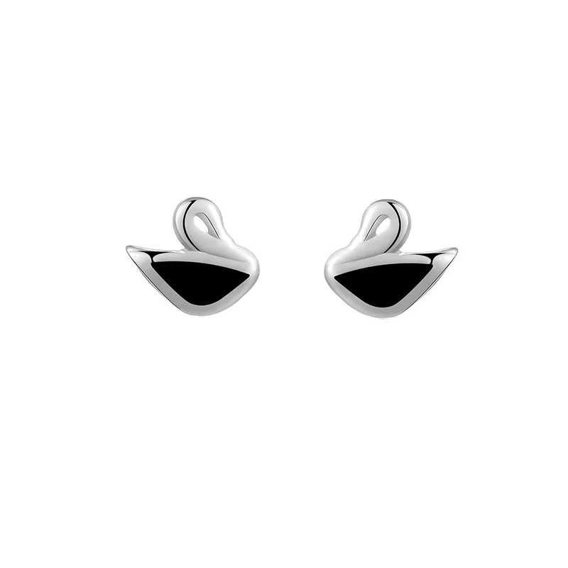 

GI8-008 Jewelry with Black Enamel Fashion Small Stud Earrings Silver for Female