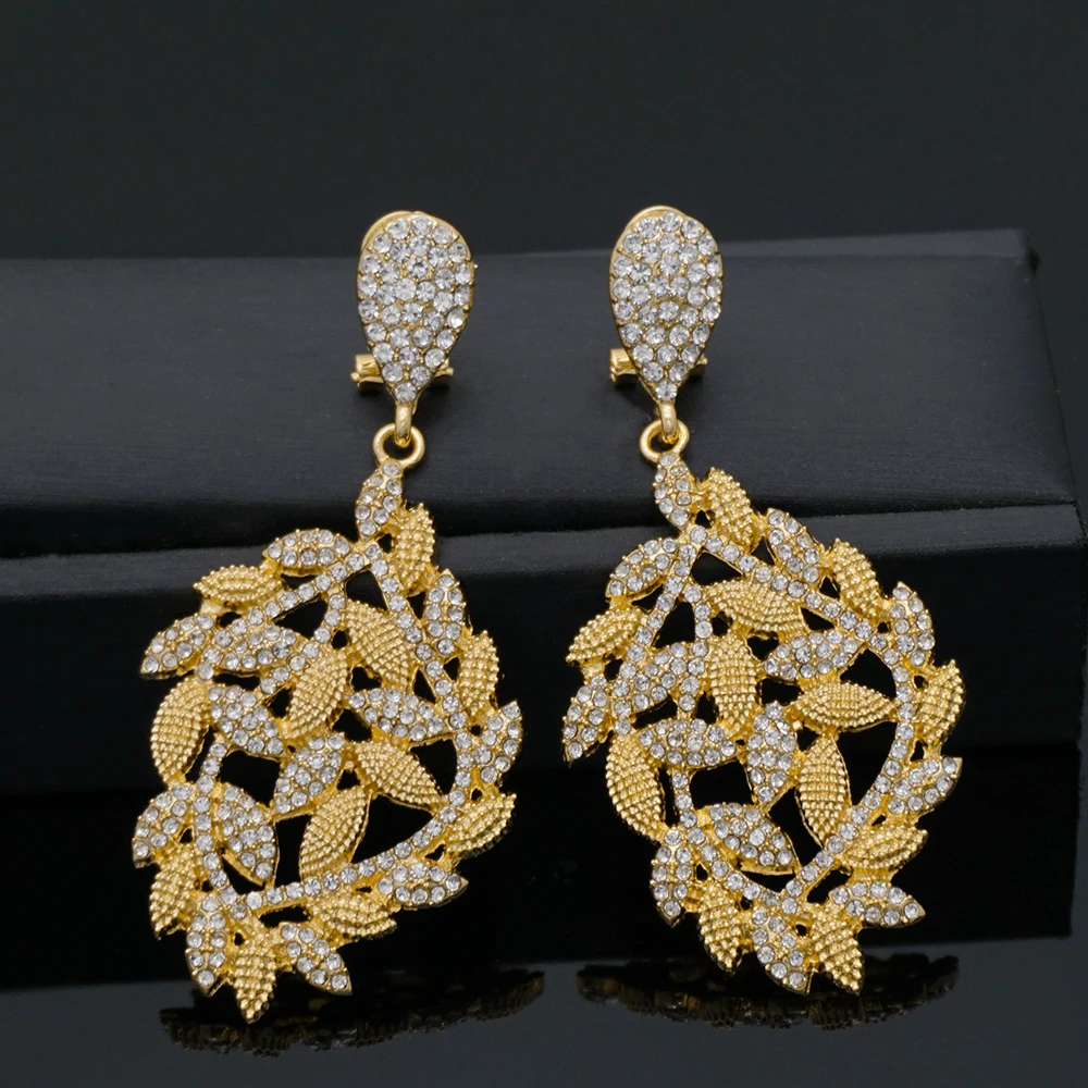 

2020 Latest fashion high quality Dubai gold earring designs jewelry zirconia stones earrings for party women
